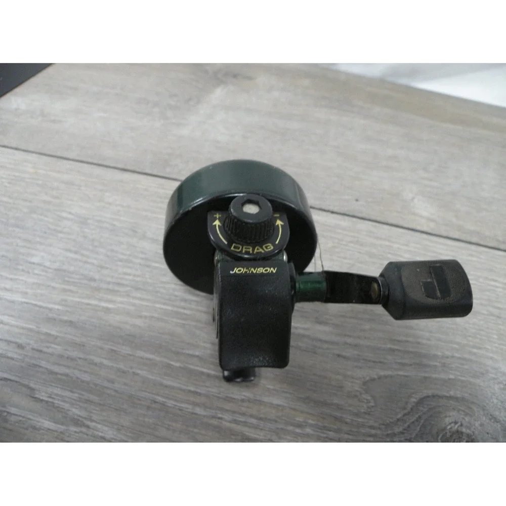 Johnson Century 45th Anniversary Edition Spincast Fishing Reel Green Black